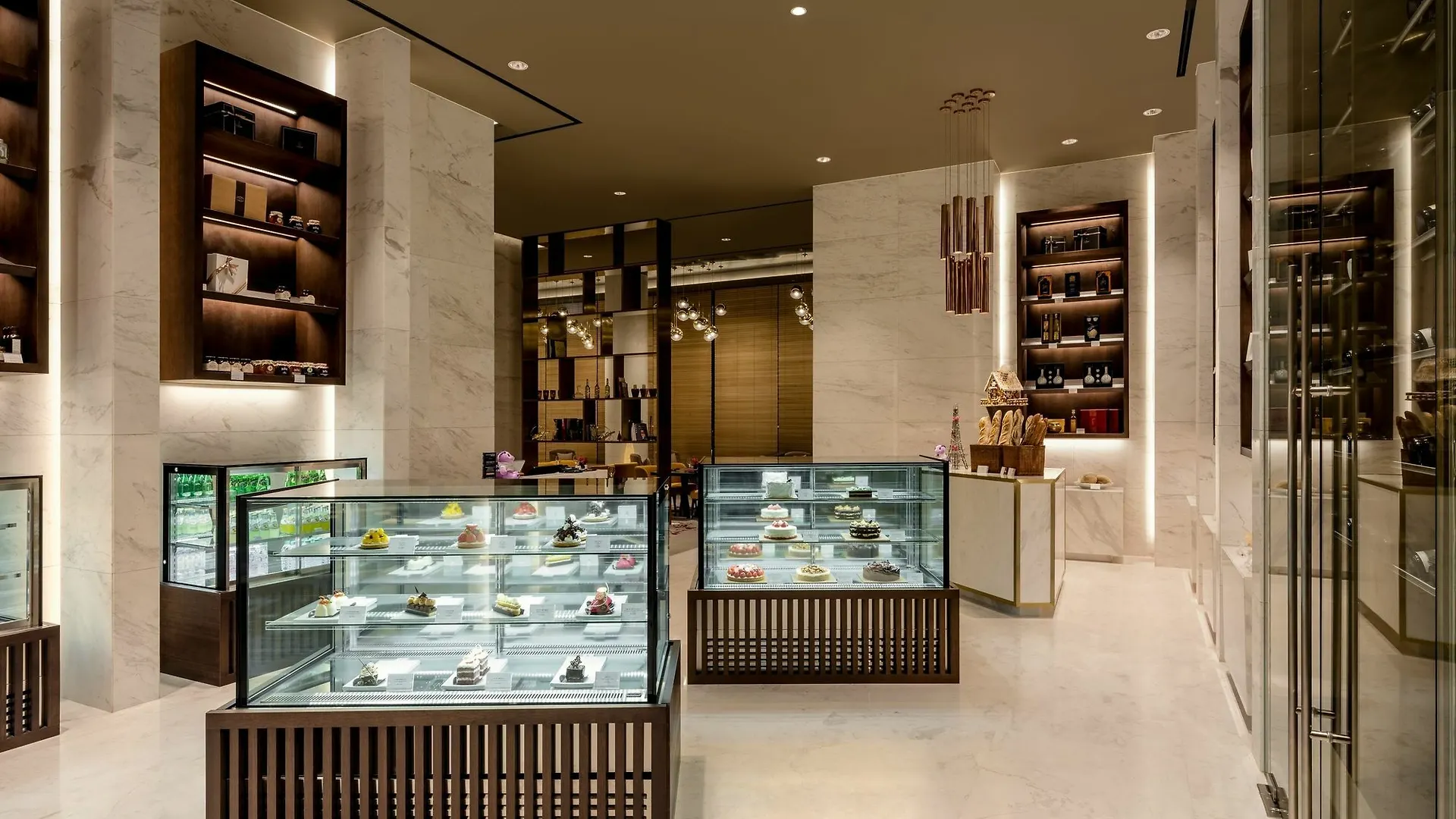 Grand Mercure Ambassador Hotel And Residences Seoul Yongsan 5*,