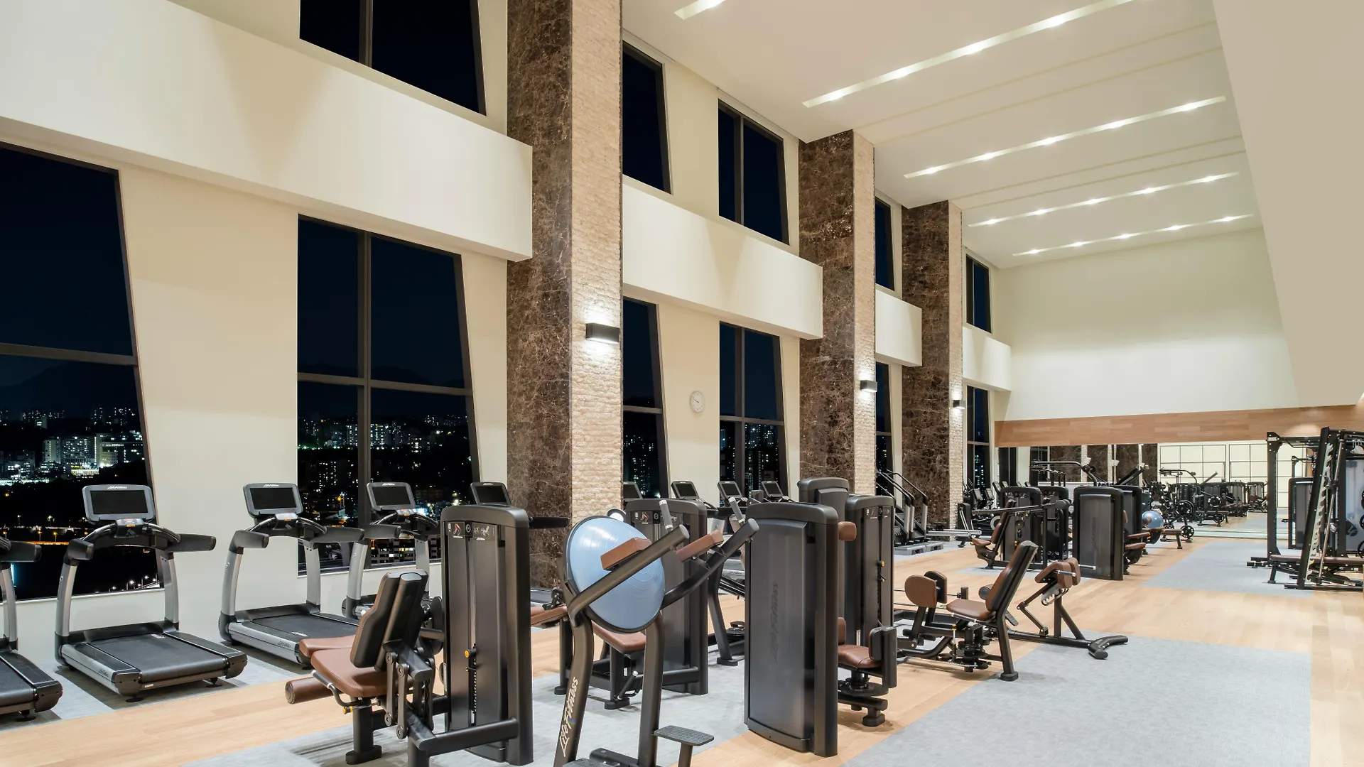 Grand Mercure Ambassador Hotel And Residences Seoul Yongsan