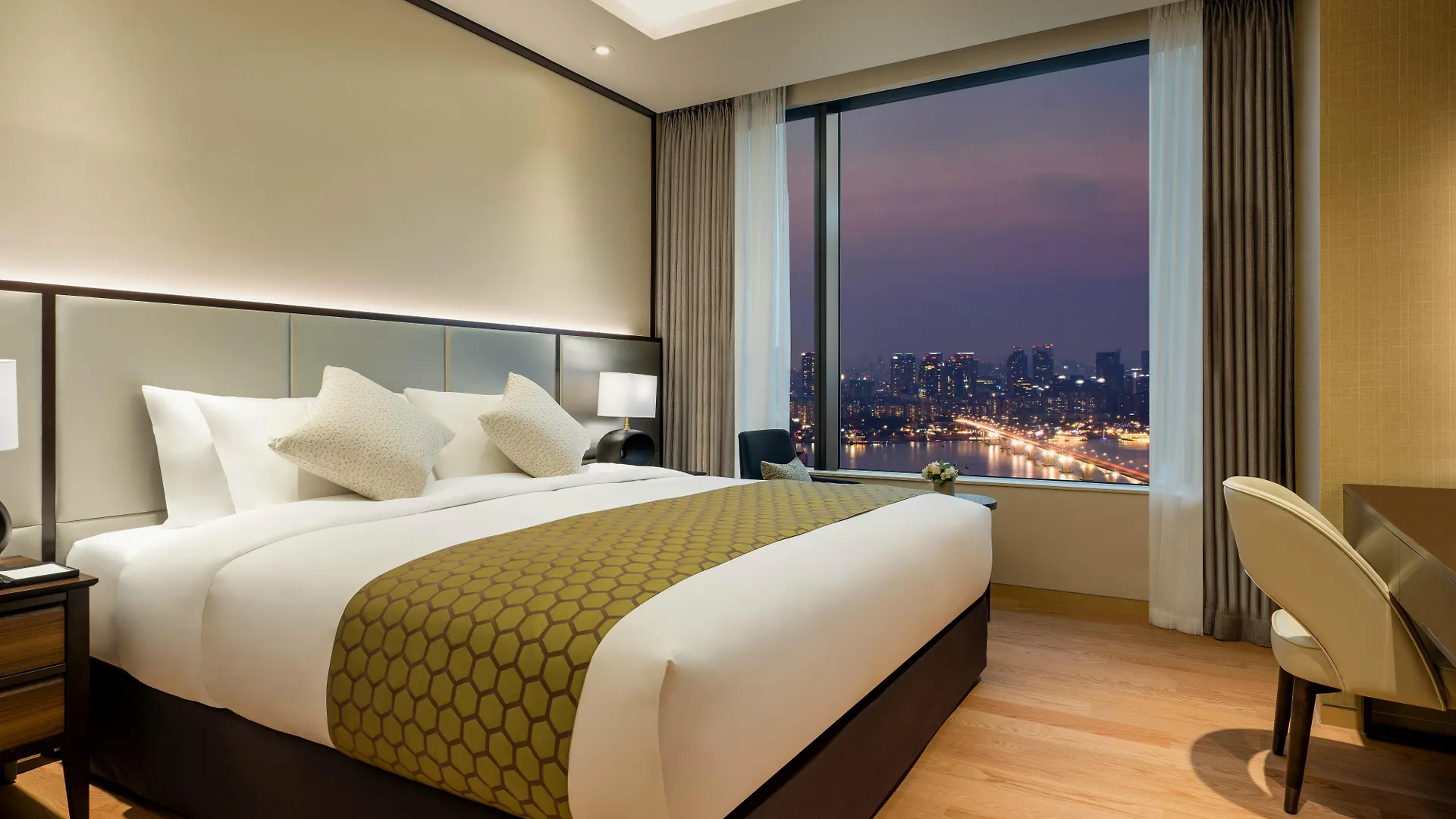 Grand Mercure Ambassador Hotel And Residences Seoul Yongsan 5*,